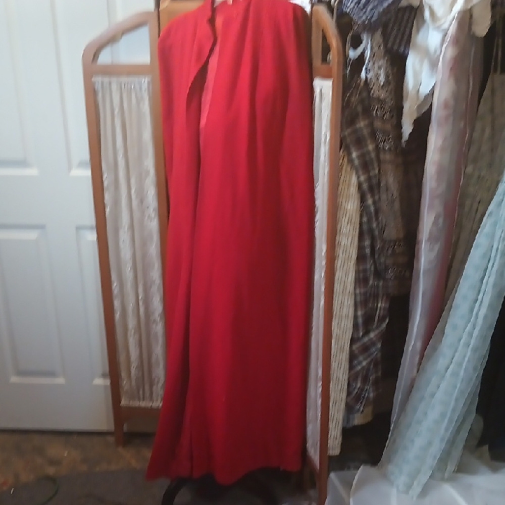 Vintage 2X - 3X Red Wool  Women's Cloak Arm holes